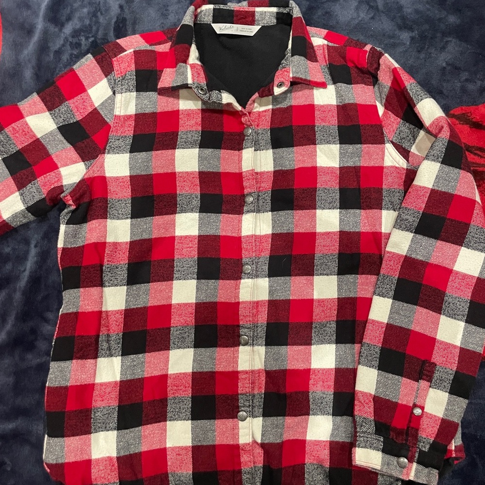 Woolrich Fleece Lined Black and Red Plaid - women size S